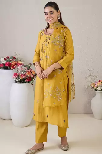 Women Ethnic Motifs Embroidered Thread Work Kurta with Trousers & With Dupatta