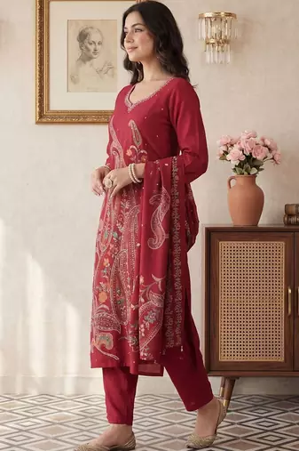 Women Paisley Printed Regular Kurta with Trousers & With Dupatta