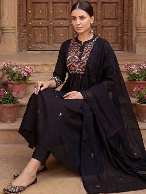 Women Ethnic Motifs Embroidered Thread Work Cotton Kurta with Trousers & With Dupatta 1