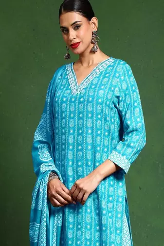 Floral printed cotton v neck kurta trouser & dupatta set