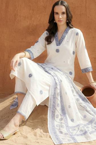 Women Floral Embroidered Thread Work Cotton Kurta with Trousers & With Dupatta