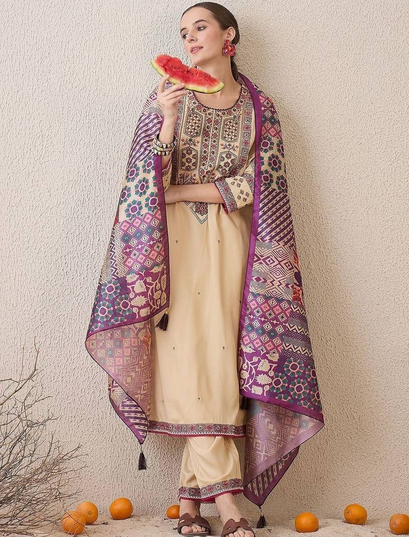 Women Ethnic Motifs Embroidered Thread Work Kurta with Salwar & Dupatta