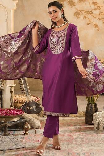Ethnic Motifs Embroidered Sequinned Kurta With Trousers & Dupatta