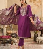 Ethnic Motifs Embroidered Sequinned Kurta With Trousers & Dupatta