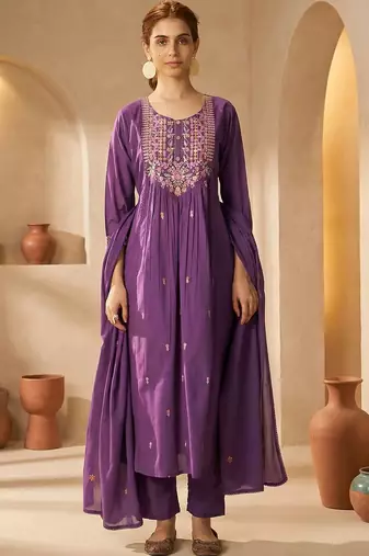 Women Floral Embroidered Panelled Thread Work Cotton Kurta with Trousers & With Dupatta