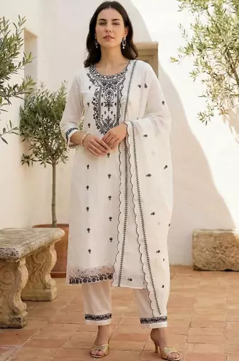 Women Ethnic Motifs Embroidered Thread Work Cotton Kurta with Trousers & With Dupatta