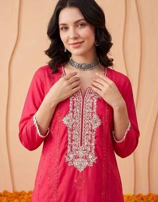 Women Ethnic Motifs Embroidered Thread Work Kurta with Trousers & With Dupatta 5