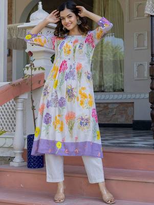 Floral Printed A-Line Cotton Kurta With Trousers 4