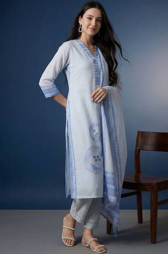 Women Printed Linen Kurta with Trousers & With Dupatta