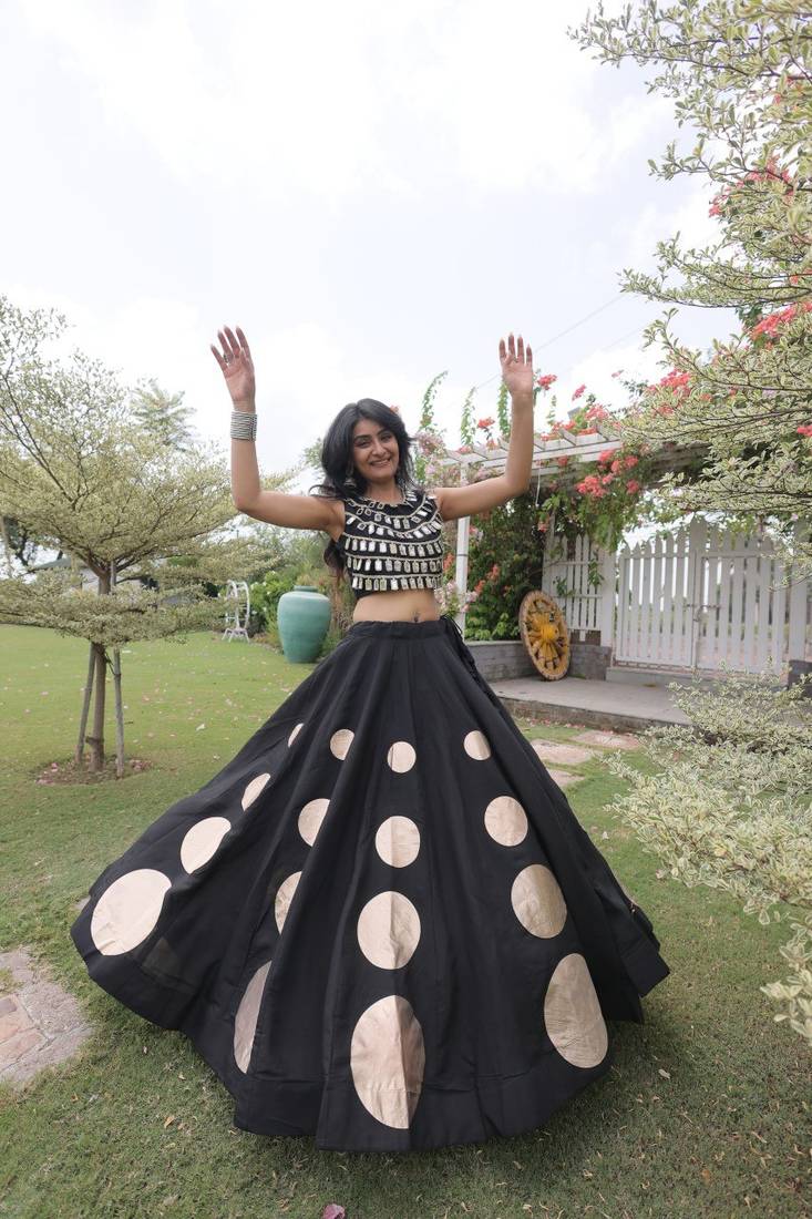 Women's Cotton Lehenga Choli Set with Golden Mirror Work Blouse & Polka Dot Lehenga-full stitched free size