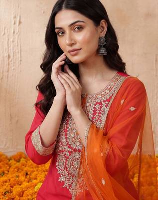 Women Ethnic Motifs Embroidered Sequinned Kurta with Trousers & With Dupatta 1