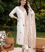 Women Ethnic Motifs Embroidered Thread Work Cotton Kurta with Trousers & With Dupatta
