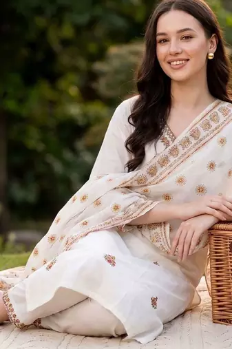 Women Ethnic Motifs Embroidered Thread Work Cotton Kurta with Trousers & With Dupatta