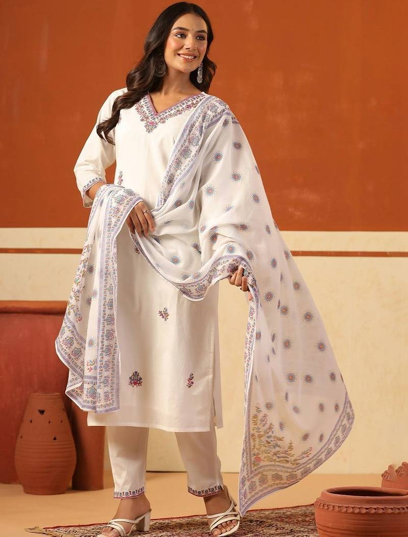 Women Ethnic Motifs Embroidered Thread Work Cotton Kurta with Trousers & With Dupatta