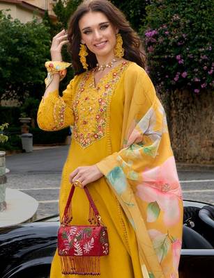 Floral Embroidered A-Line Kurta With Trousers & Dupatta 2