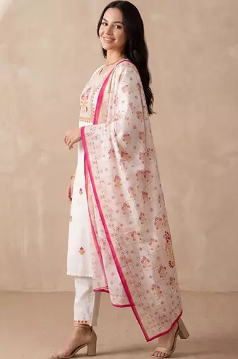 Women Ethnic Motifs Embroidered Thread Work Cotton Kurta with Trousers & With Dupatta