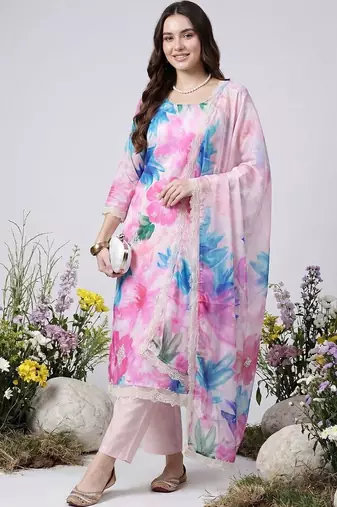 Women Floral Printed Kurta with Trousers & With Dupatta