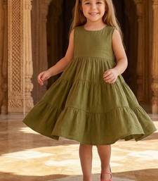 Girls solid green cotton tiered dress – sleeveless knee-length flared frock