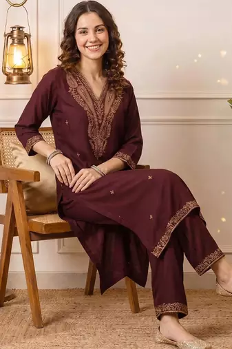 Women Ethnic Motifs Embroidered Thread Work Kurta with Trousers & With Dupatta
