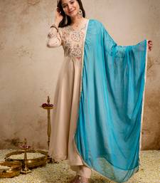 Cream chanderi heavy thread embroidery work kurta pant set