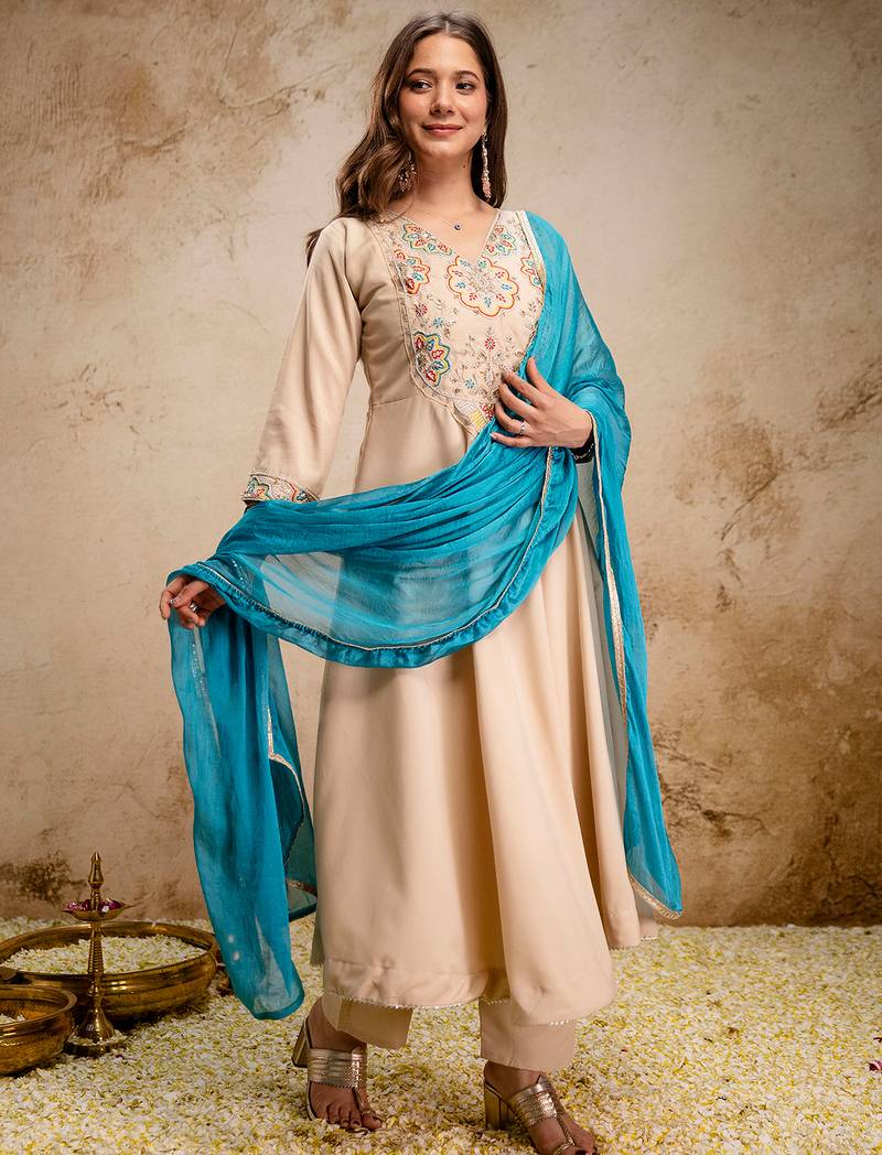 Cream chanderi heavy thread embroidery work kurta pant set