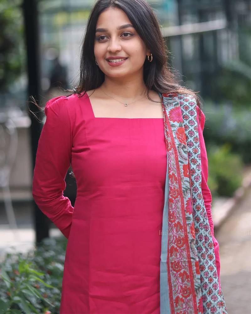 Rani pink cotton beautiful plain top-bottom with printed dupatta kurta pant set