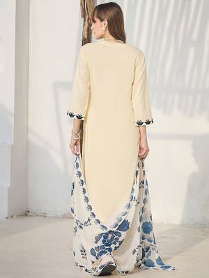 Floral Printed Straight Kurta With Palazzos & Dupatta 4