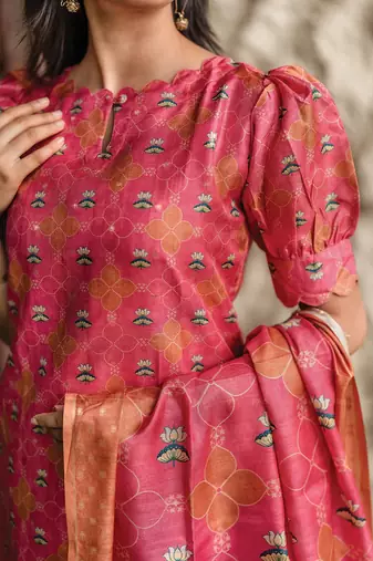 Rani pink french crepe printed kurta pant set