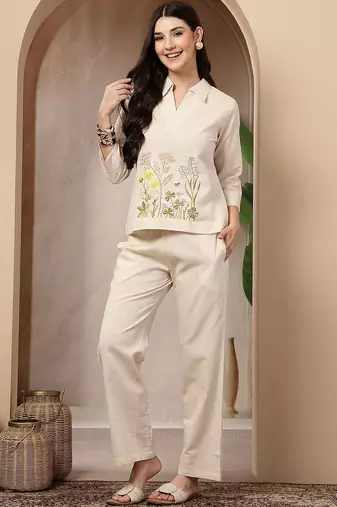 Off white cotton heavy thread embroidery work co-ord set