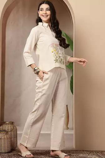 Off white cotton heavy thread embroidery work co-ord set