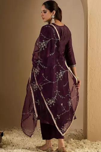Women Ethnic Motifs Embroidered Thread Work Kurta with Trousers & With Dupatta