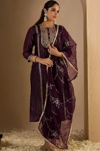 Women Ethnic Motifs Embroidered Thread Work Kurta with Trousers & With Dupatta