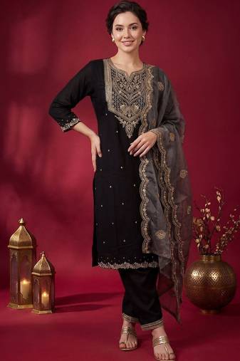 Women Ethnic Motifs Embroidered Kurta with Trousers & With Dupatta