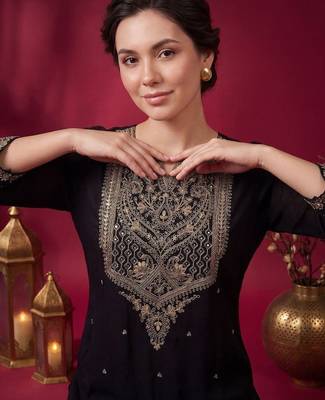Women Ethnic Motifs Embroidered Kurta with Trousers & With Dupatta 2