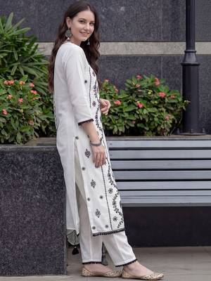 Women Ethnic Motifs Embroidered Thread Work Kurta with Trousers & With Dupatta 6