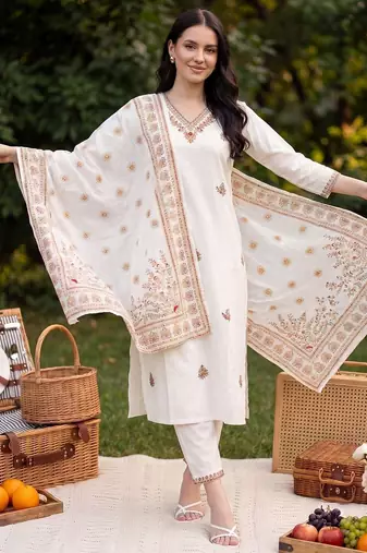 Women Ethnic Motifs Embroidered Thread Work Cotton Kurta with Trousers & With Dupatta