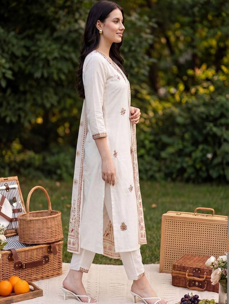 Women Ethnic Motifs Embroidered Thread Work Cotton Kurta with Trousers & With Dupatta