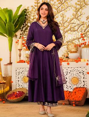 Purple viscose chanderi heavy thread embroidery work kurta pant set 1