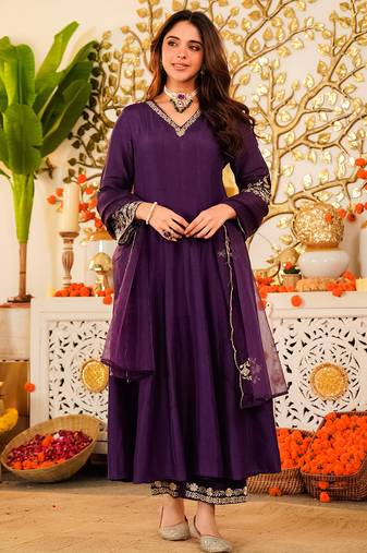 Purple viscose chanderi heavy thread embroidery work kurta pant set