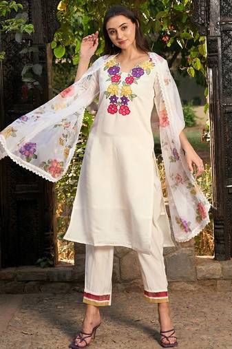 Floral Embroidered Patchwork Straight Kurta With Trousers & Dupatta