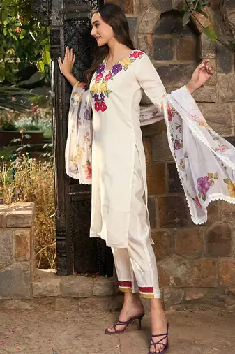 Floral Embroidered Patchwork Straight Kurta With Trousers & Dupatta