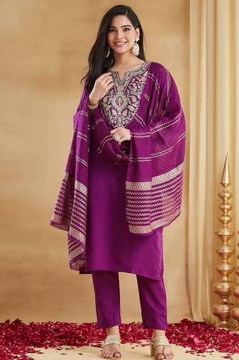 Magenta viscose rayon heavy thread embroidery with woven dupatta kurta pant set
