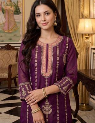 Women Ethnic Motifs Embroidered Thread Work Kurta with Palazzos & With Dupatta 2