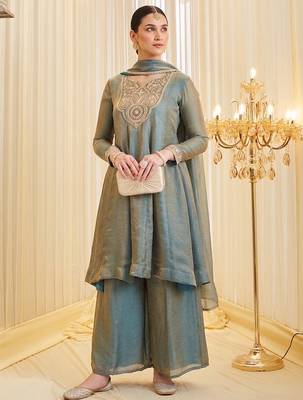 Sea green fandy silk heavy thread embroidery work kurta palazzo set 1