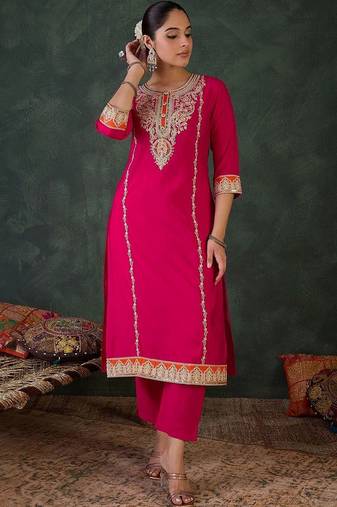 Women Ethnic Motifs Embroidered Thread Work Kurta with Trousers & With Dupatta