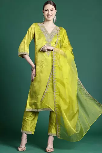 Women Ethnic Motifs Embroidered Kurta with Trousers & With Dupatta