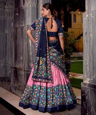 pink silk blend printed traditional lehenga choli 3