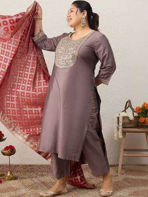Plus Size Embroidered Sequinned Kurta with Palazzos & With Dupatta 2