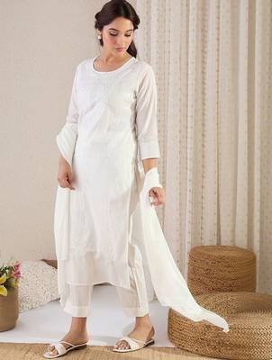 Women Floral Embroidered Chikankari Cotton Kurta with Trousers & With Dupatta 2