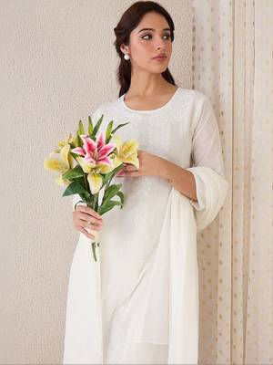 Women Floral Embroidered Chikankari Cotton Kurta with Trousers & With Dupatta 4